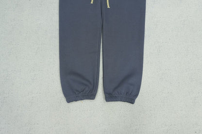 F - SWEATPANTS
