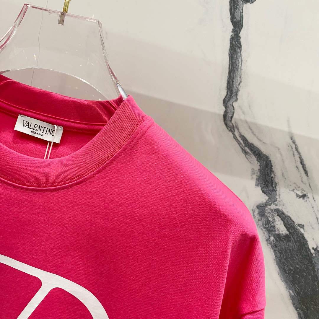 V - TSHIRT