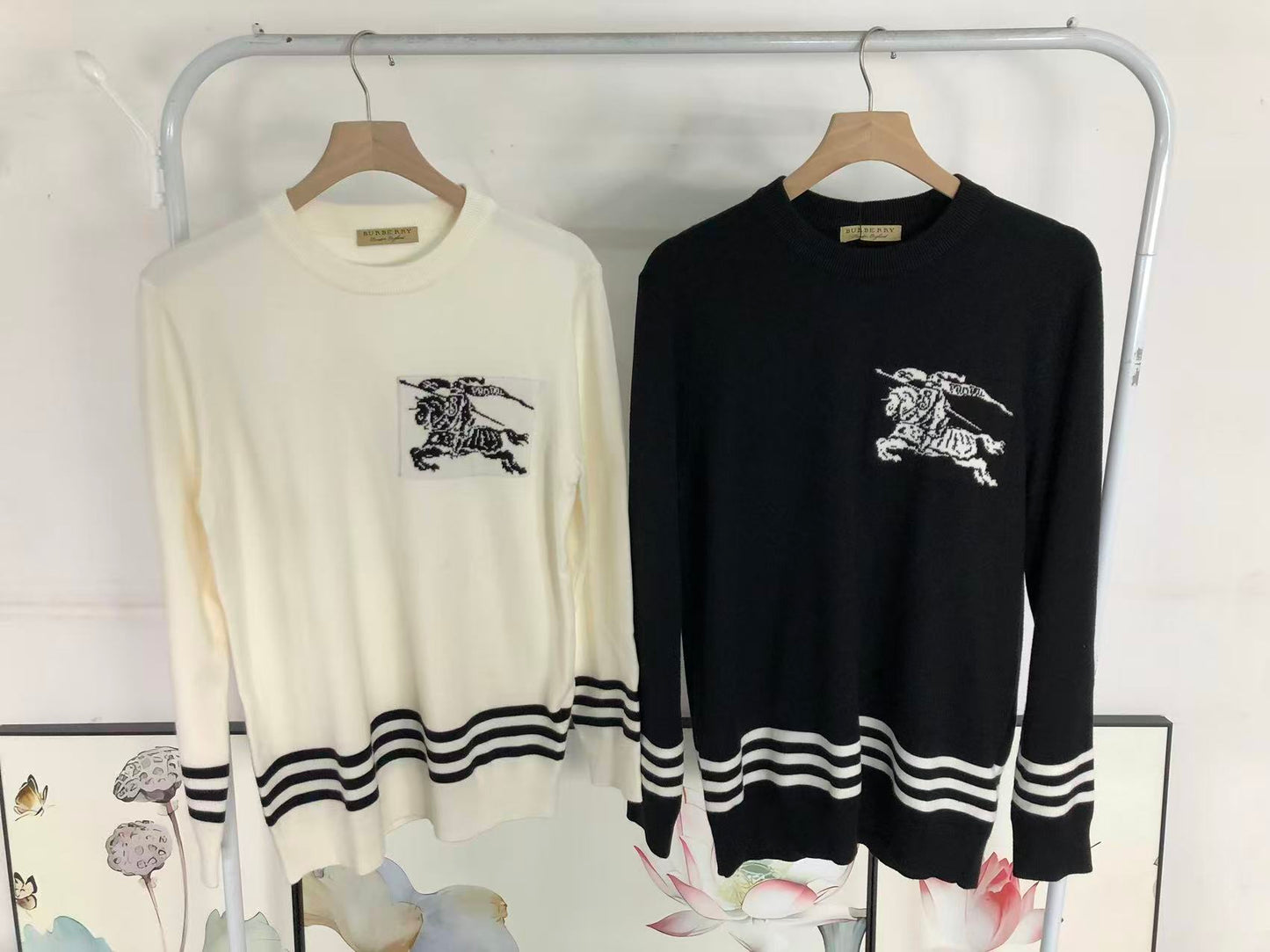 B - SWEATER