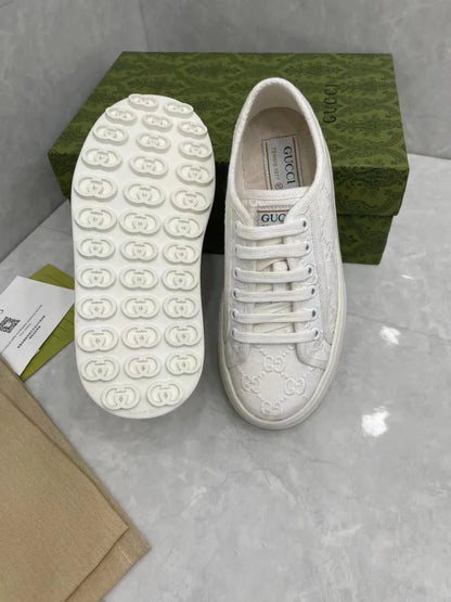 GG - SNEAKERS