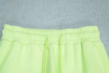 D - SWEATPANTS
