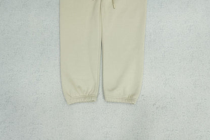 F - SWEATPANTS