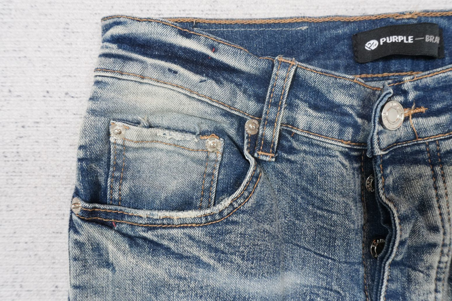 P - JEANS