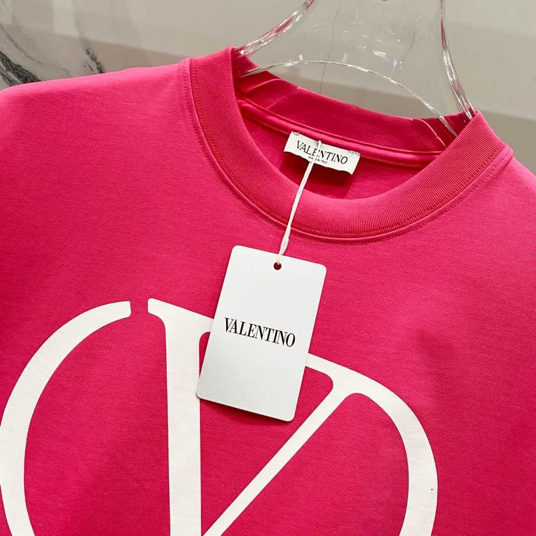 V - TSHIRT