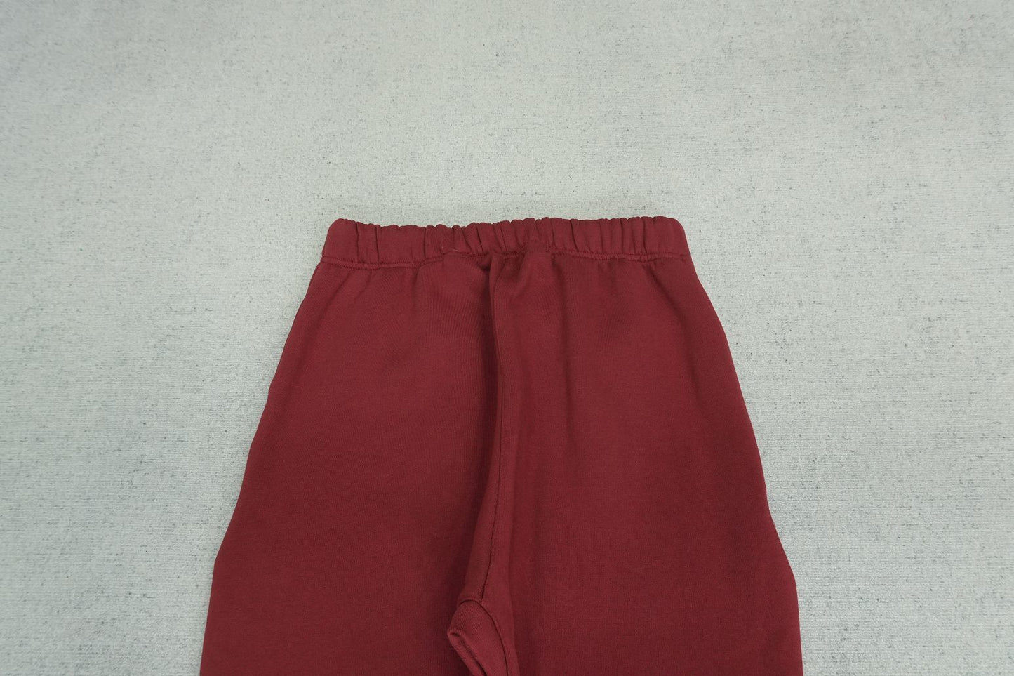 F - SWEATPANTS