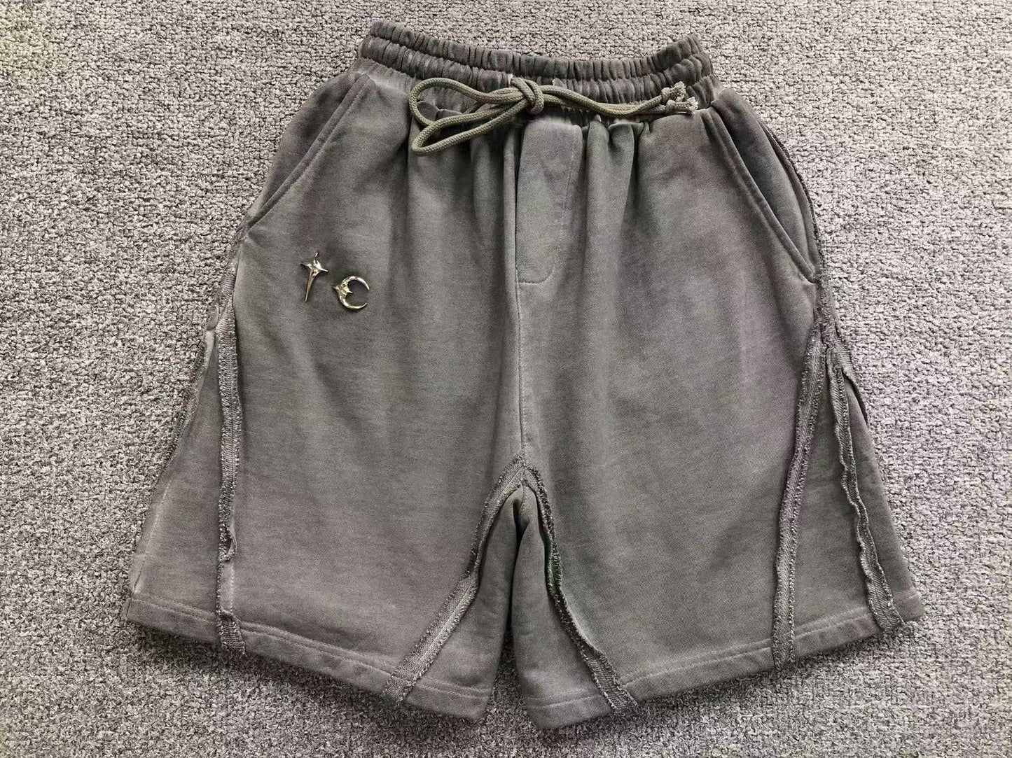 T - SHORTS