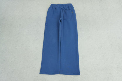 B - SWEATPANTS