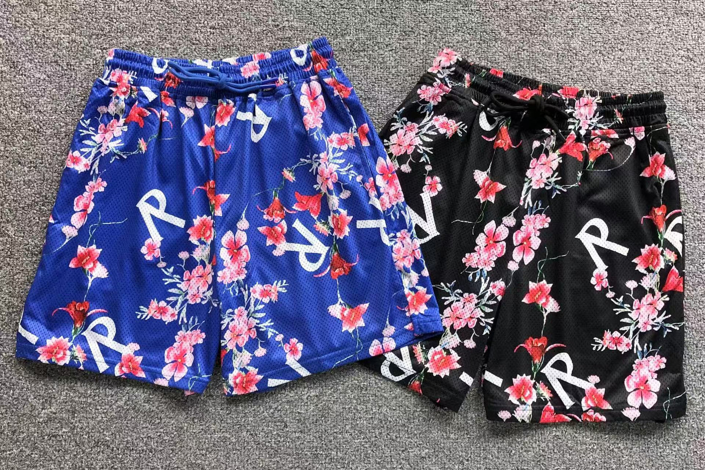 R - SHORTS