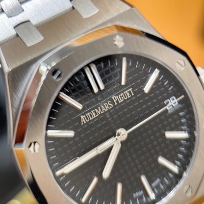 P - Watch