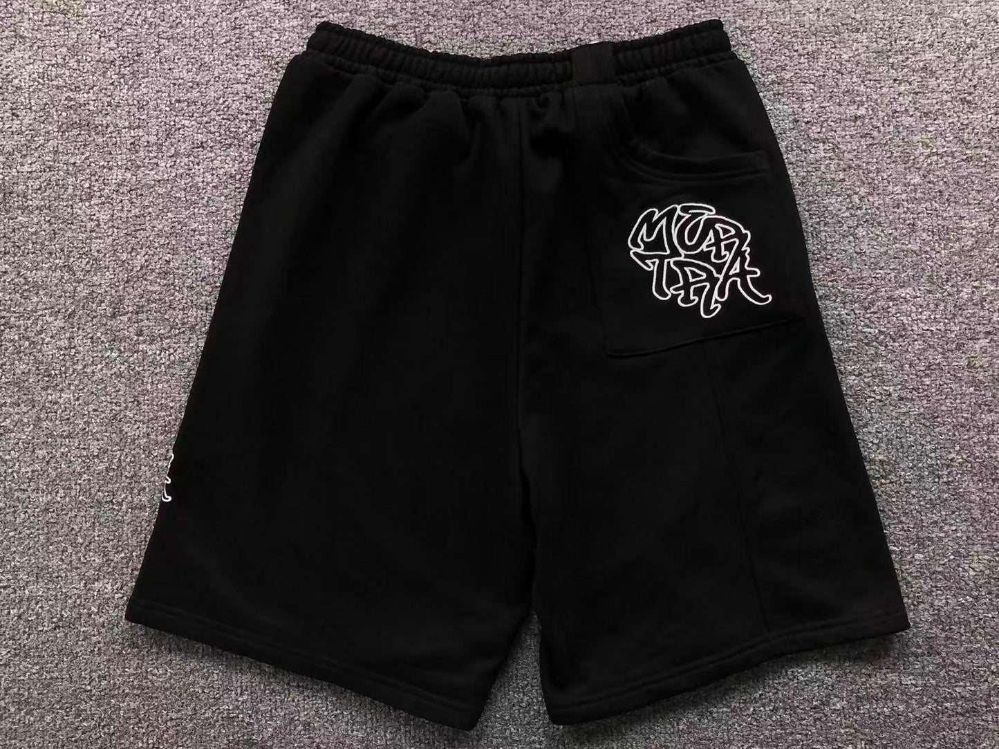 M - SHORTS