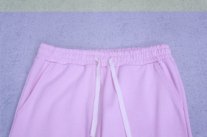 V - SWEATPANTS