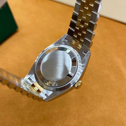 M - Watch