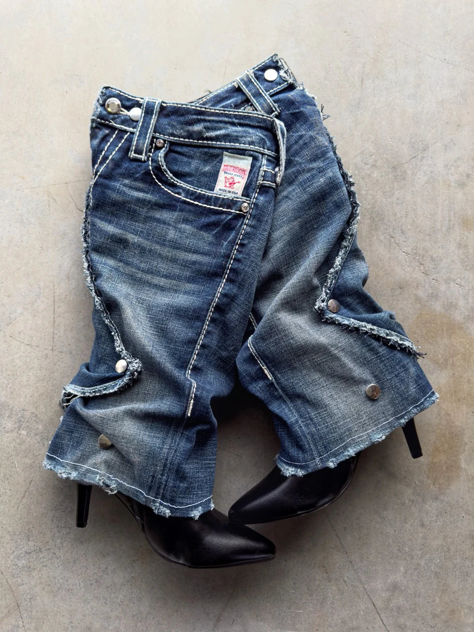 TRUE RELIGION HEELS