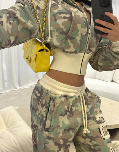 AVERIA - CAMO TRACKSUIT