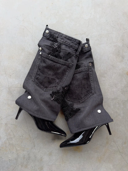 SHINY LACE HEELS BLACK