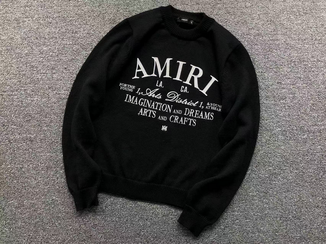 AVERIA - A SWEATER