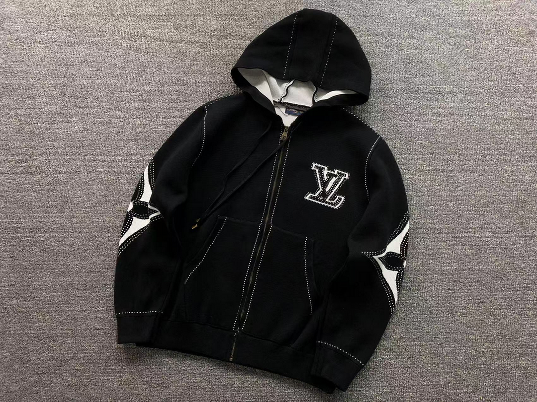 AVERIA - LOUIS V ZIPPER