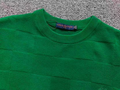 L - SWEATER