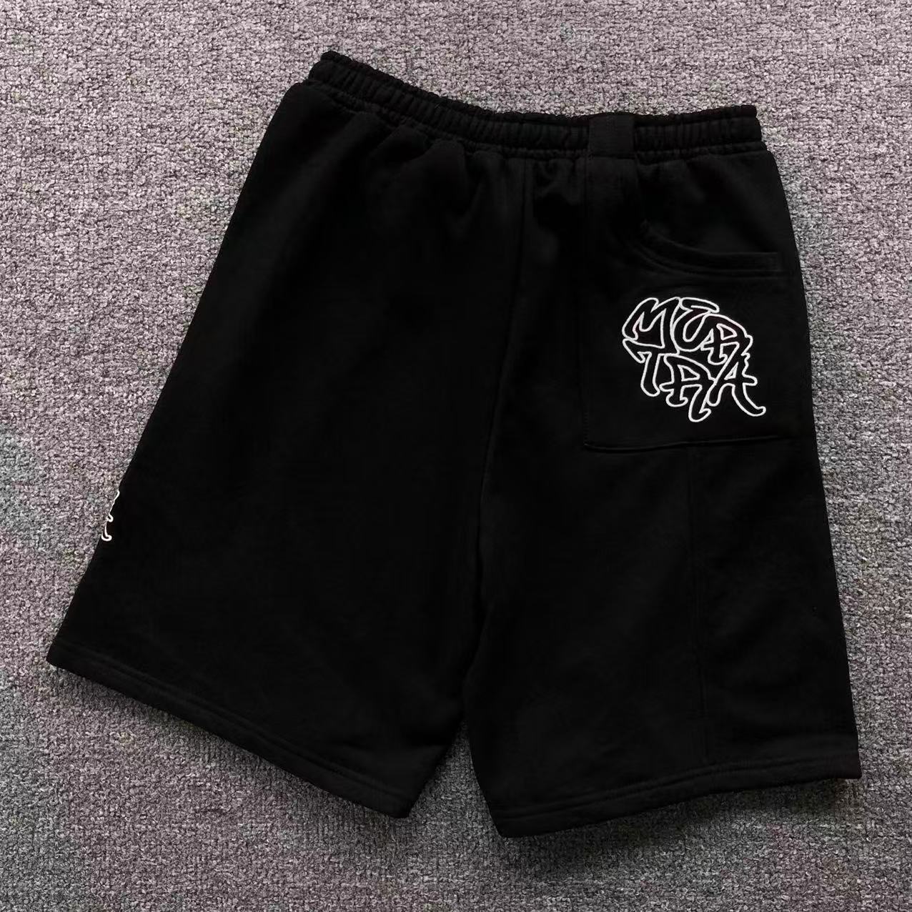 M - SHORTS