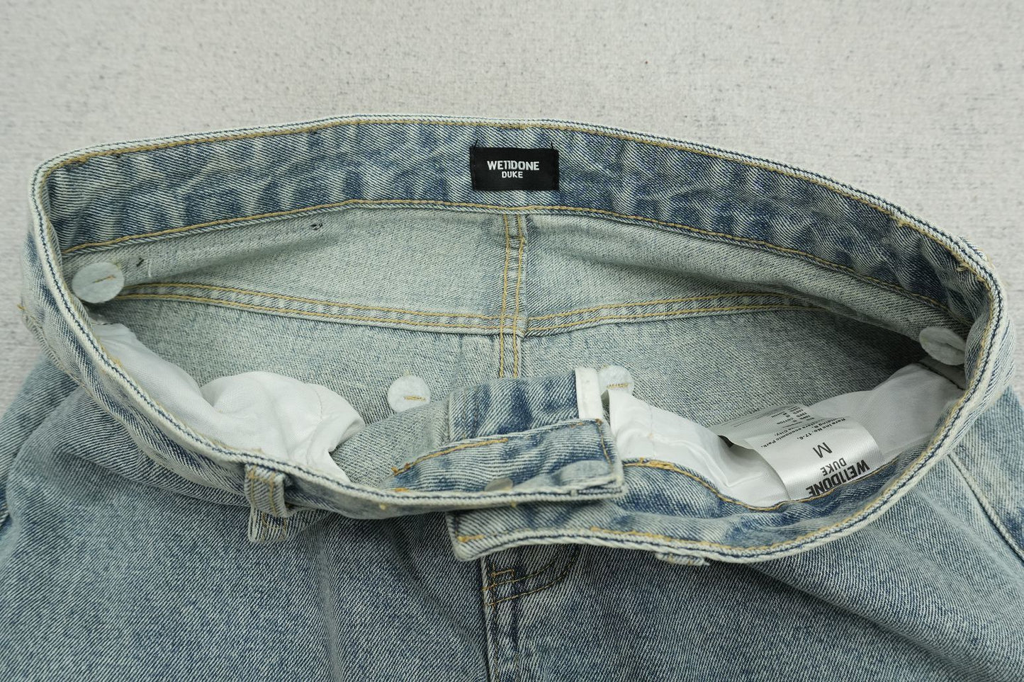 W - JEANS