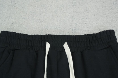 M - SWEATPANTS