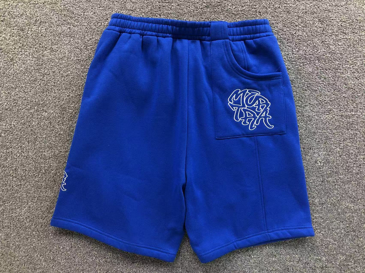 M - SHORTS