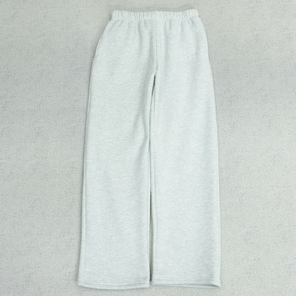 B - SWEATPANTS