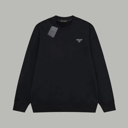 P - SWEATER