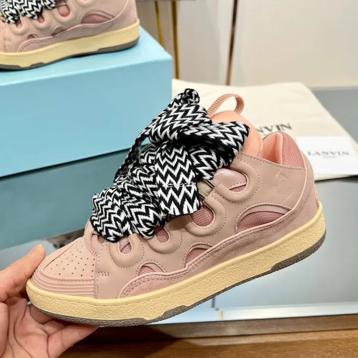 L - SNEAKERS