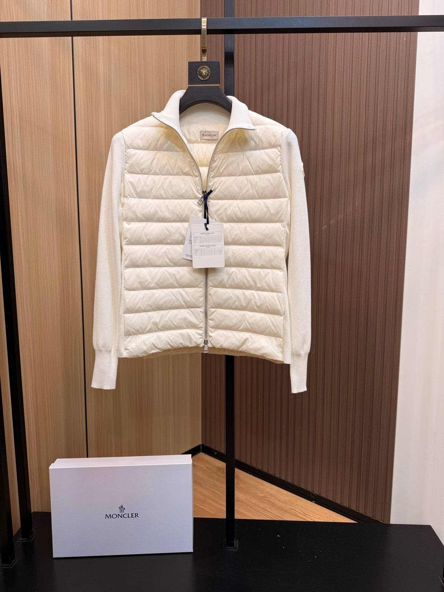 P - CARDIGAN