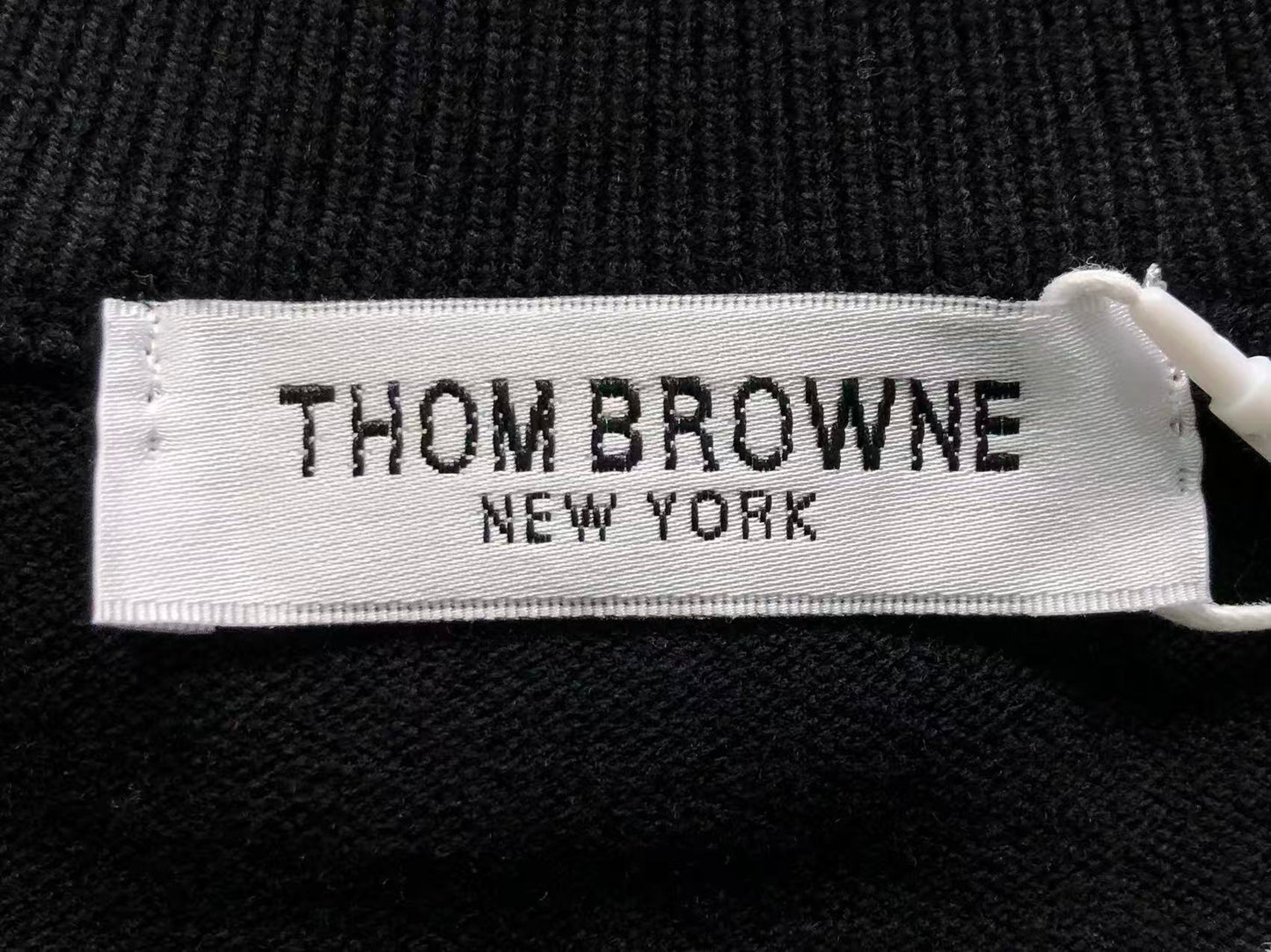 T - SWEATER