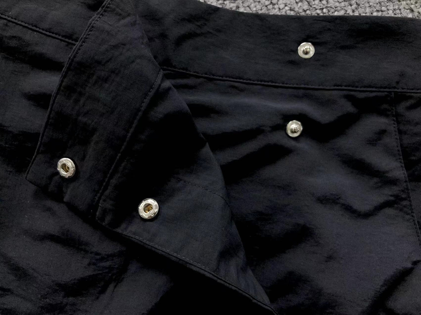 N - SHORTS