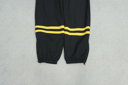 C - SWEATPANTS