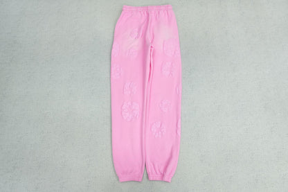 D - SWEATPANTS