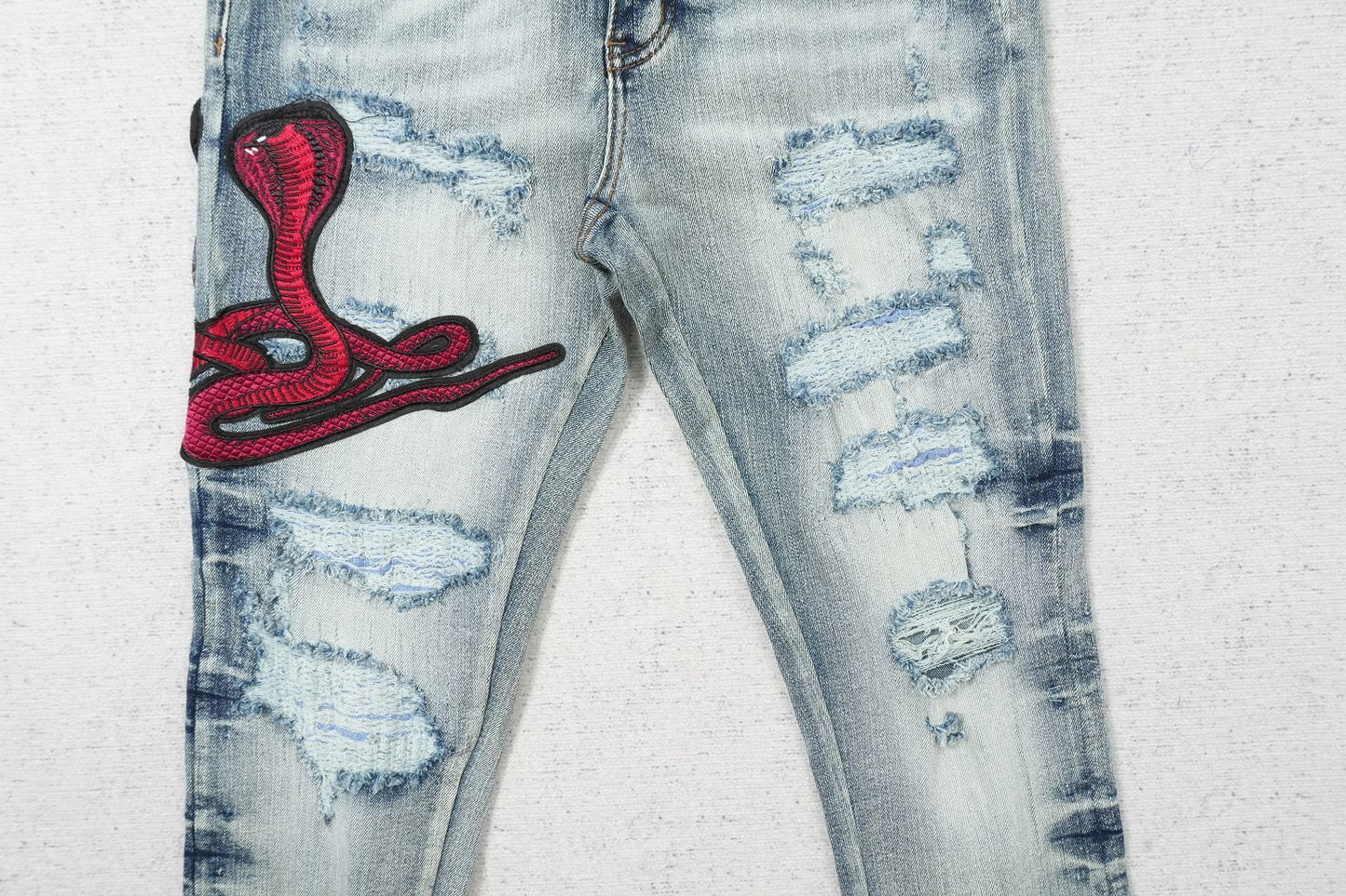 A - JEANS
