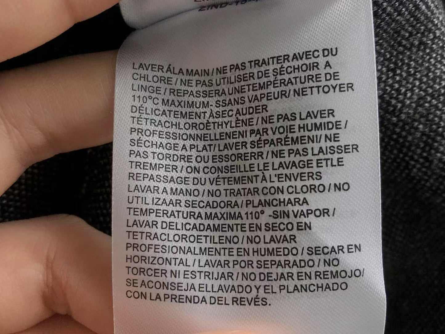 M - SWEATER