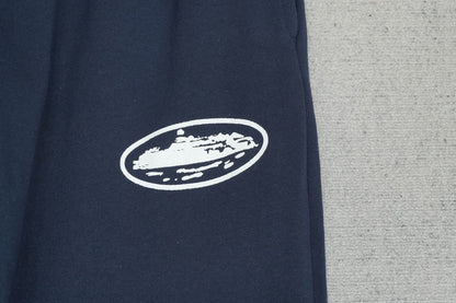 C - SWEATPANTS