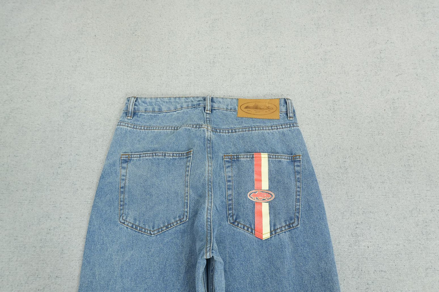 C - JEANS