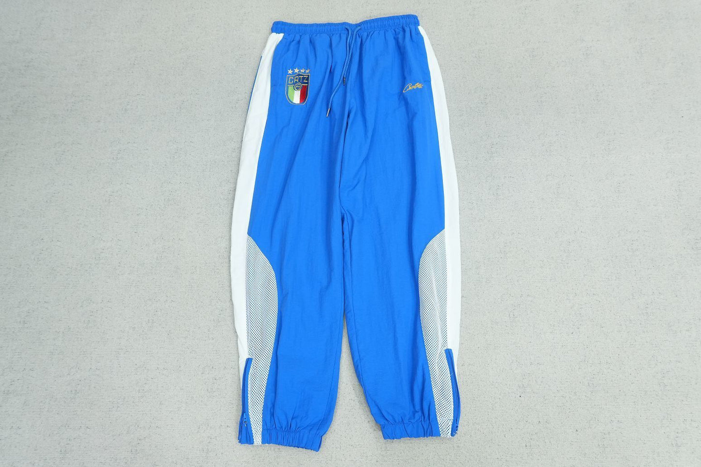 C - SWEATPANTS