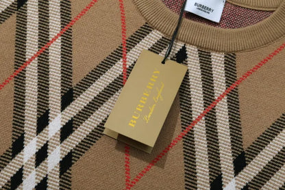 B - SWEATER