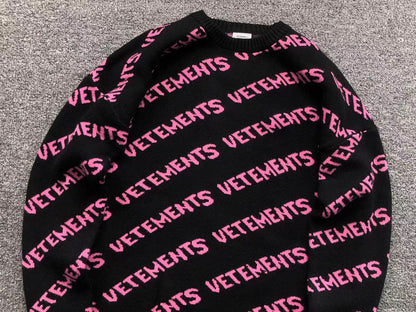 V - SWEATER