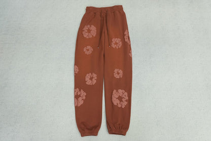D - SWEATPANTS