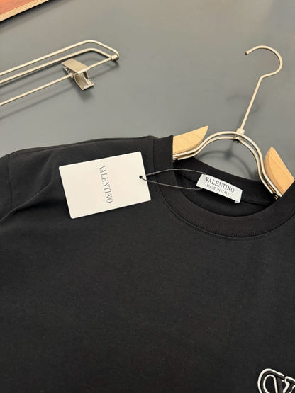 V - TSHIRT