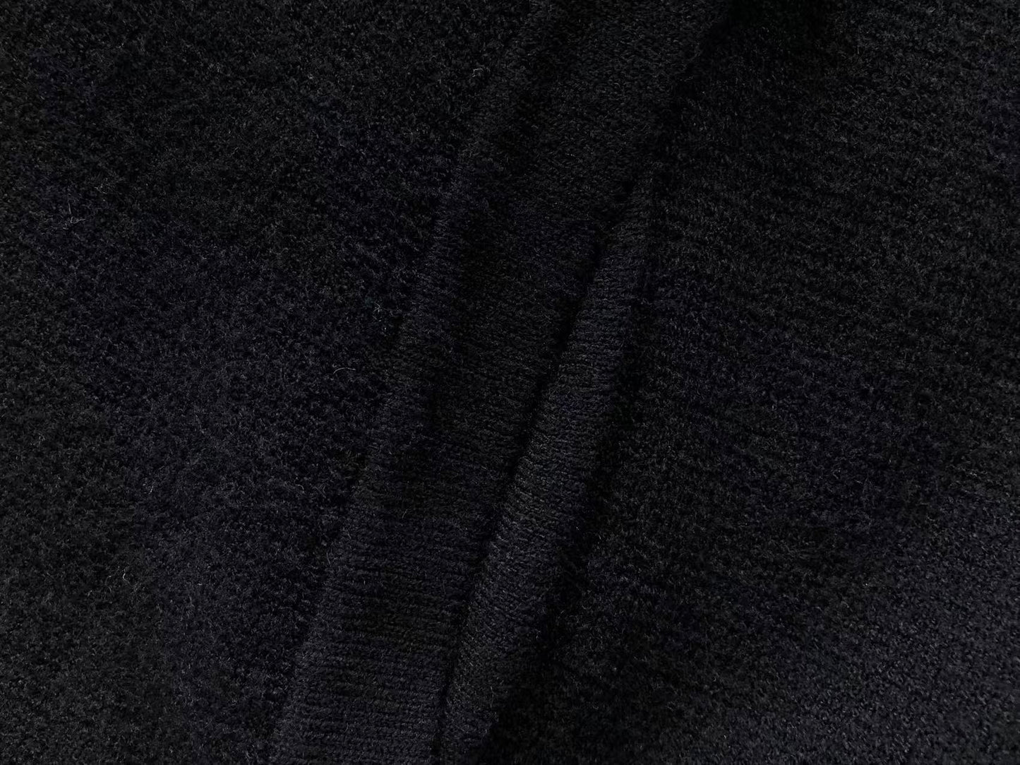 C - SWEATER