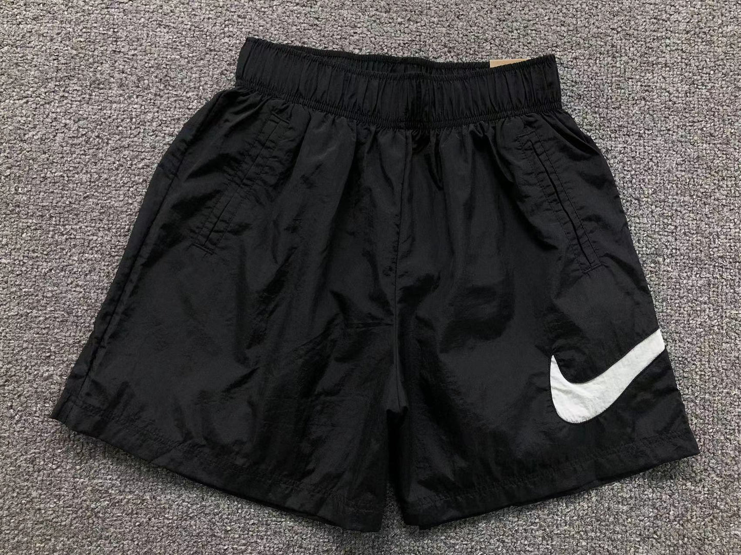 N - SHORTS