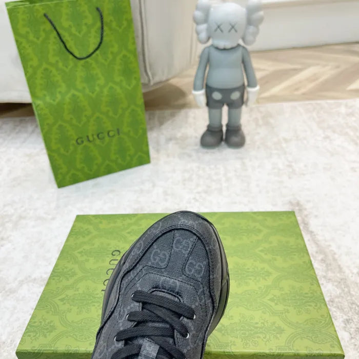 GG - SNEAKERS