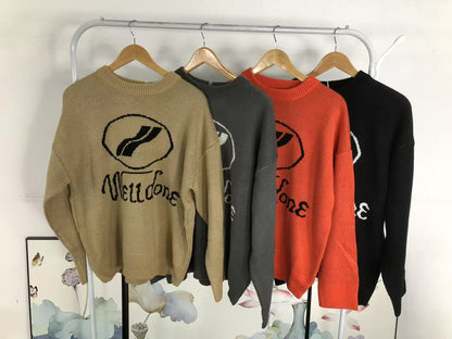 W - SWEATER