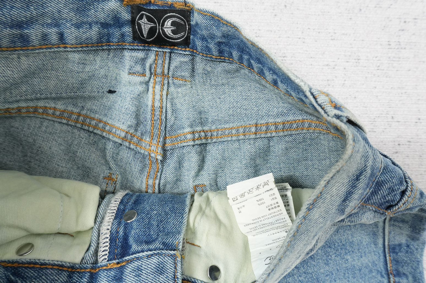 T - JEANS