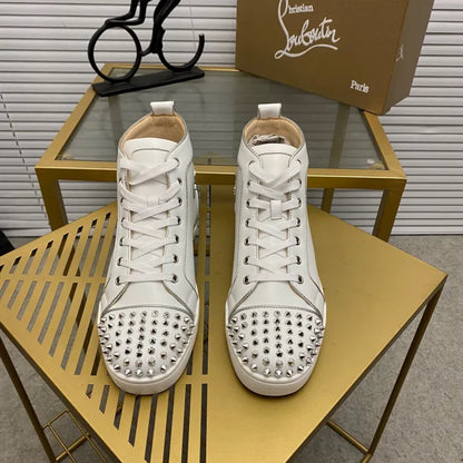 A - SNEAKERS