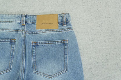 A - JEANS